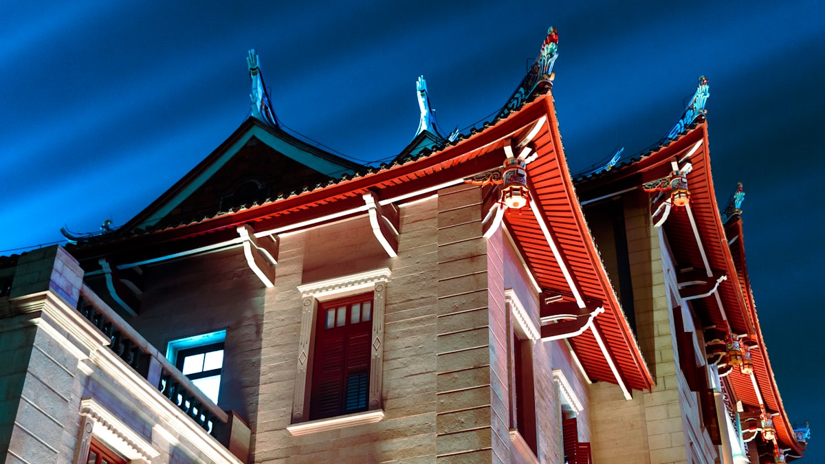 Xiamen University's lake and tree-lined colonial-style halls — the most beautiful campus in China